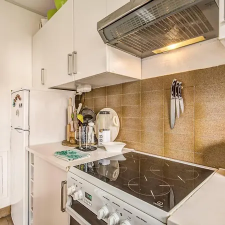 Apartment Rue Saint-maur 1-bed Balcony And View Paris