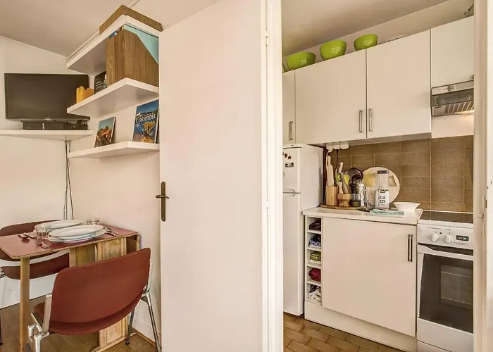 Apartmán Rue Saint-maur 1-bed Balcony And View *