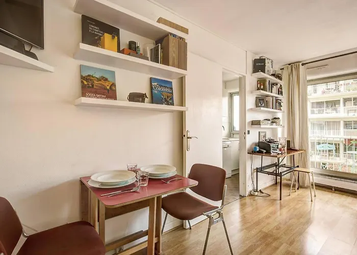 Rue Saint-maur 1-bed Balcony And View * Paříž