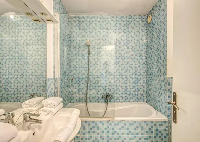 Apartmán Rue Saint-maur 1-bed Balcony And View