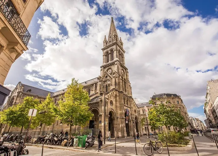 Rue Saint-maur 1-bed Balcony And View