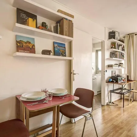 Rue Saint-maur 1-bed Balcony And View * Париж